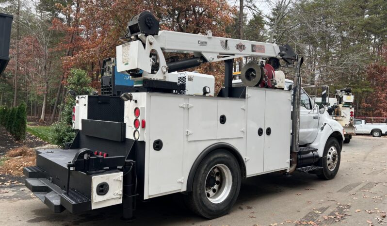 2007 Ford F-750 Mechanics Truck, C7 Cat, 6 Speed Manual, IMT 10,500# Crane, Welder, Compressor, Drawers, 269k Miles full