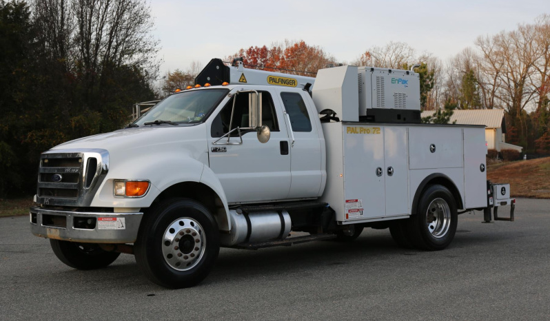 2015 Ford F750 Extended Cab Mechanics Truck, Under CDL, Palfinger 10,800 Crane, EnPak, 289k Miles, 8k Hours full