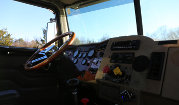 Pending Sale: 2007 Peterbilt 335 Service Truck, 8.3 Cummins ISC, 6 Speed, 14′ IMT Bed, 10,500# Crane, Compressor, Drawers full