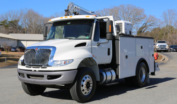 2018 International 4400, Cummins Diesel, Air Ride Rear, 12621 Crane, 222k Miles, Under CDL, Allison Auto, Mechanics Truck full